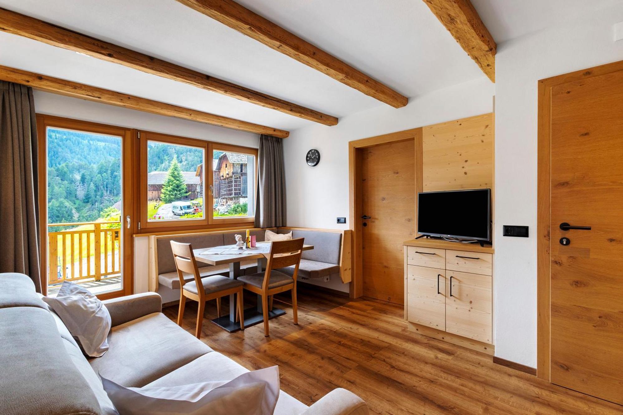 Ciasa Funtanies Puetia Apartment ซานมาร์ตีโน อิน บาร์เดีย ภายนอก รูปภาพ